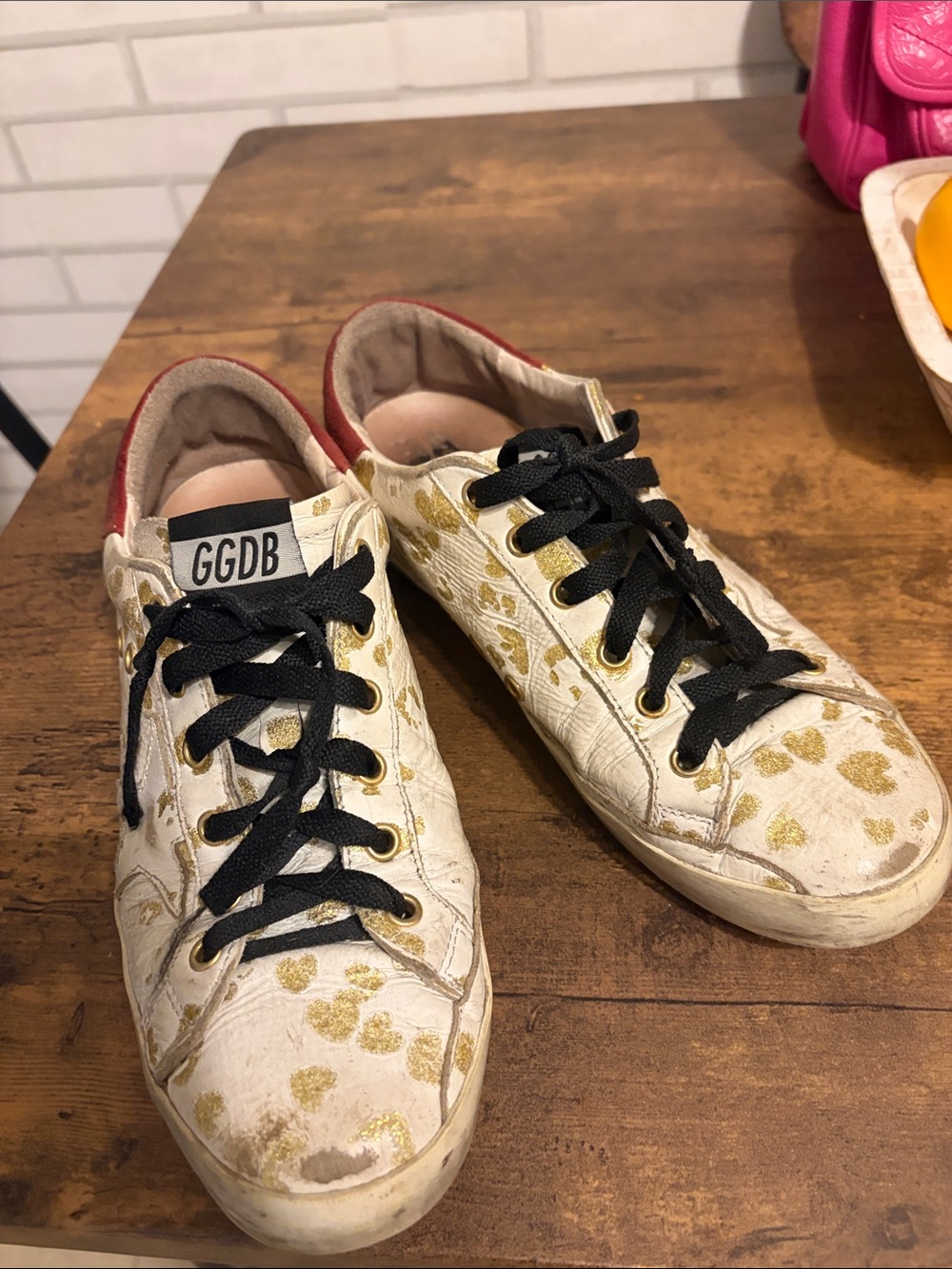 Golden Goose White Sneakers with Gold Speckle and Black Laces. Authnetic